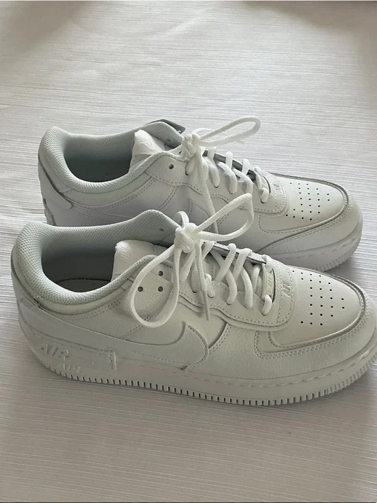 Nike Triple White Low-Top Leather Sneakers - Picture 2 of 6